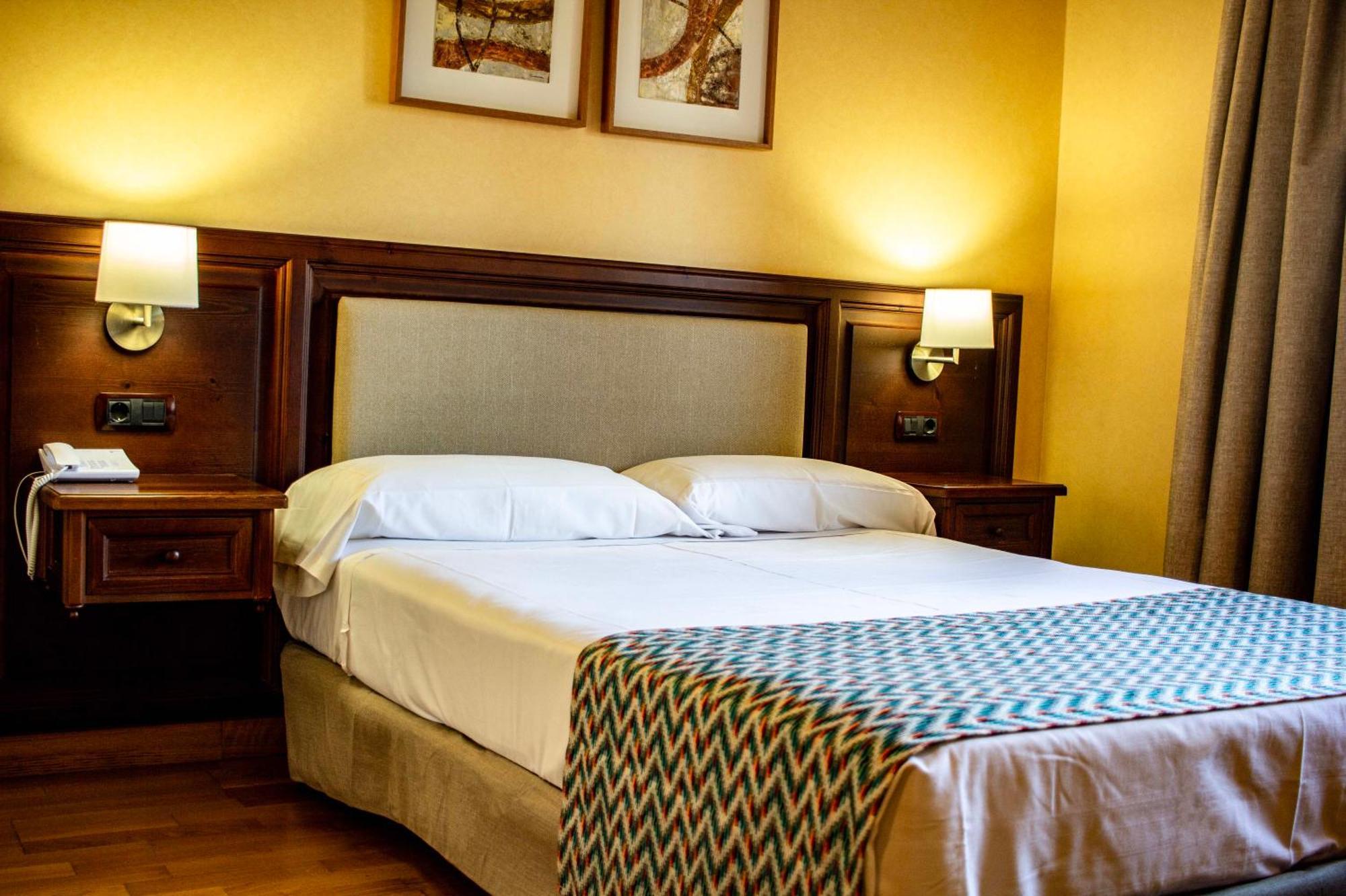 Hotel Spa Tudanca Aranda Fuentespina Extérieur photo